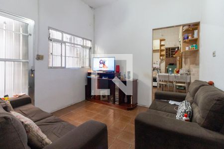 Sala de casa para alugar com 4 quartos, 110m² em Parque Cruzeiro do Sul, São Paulo