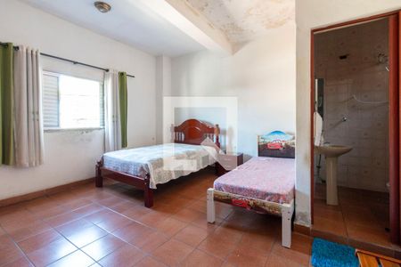 Casa à venda com 138m², 4 quartos e 1 vaga Casa à venda com 138m², 4 quartos e 1 vagaQuarto 2 - Suite