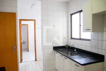 Apartamento para alugar com 153m², 3 quartos e 2 vagasCozinha