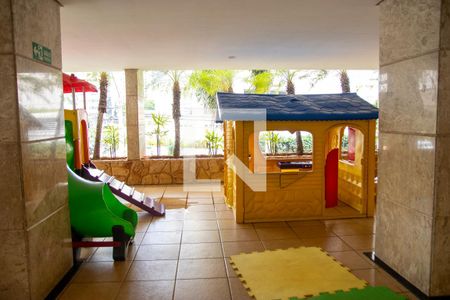 Apartamento para alugar com 153m², 3 quartos e 2 vagasÁrea comum - Playground