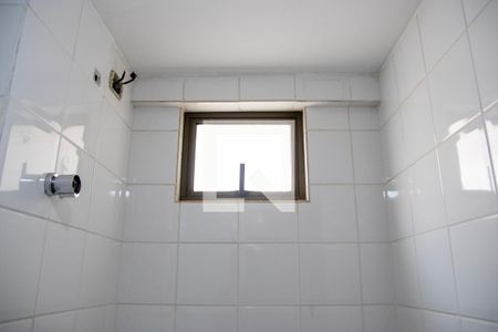 Apartamento para alugar com 153m², 3 quartos e 2 vagasBanheiro de serviço