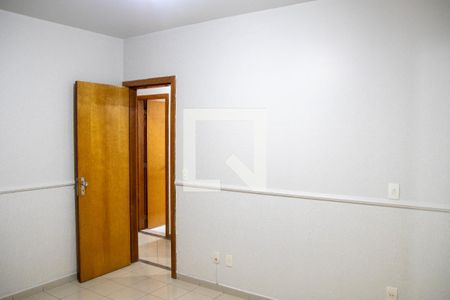 Suíte de apartamento para alugar com 3 quartos, 153m² em Setor Bela Vista, Goiânia