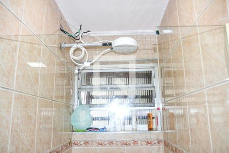 Apartamento à venda com 86m², 2 quartos e 1 vaga Apartamento à venda com 86m², 2 quartos e 1 vagaBanheiro