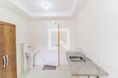 Cozinha de apartamento para alugar com 1 quarto, 27m² em Jardim Caravelas, São Paulo