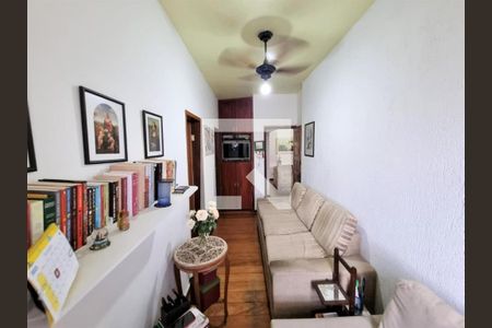 Casa à venda com 4 quartos, 214m² em Nova Floresta, Belo Horizonte