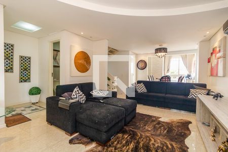 Sala de casa para alugar com 4 quartos, 400m² em Jardim Isabel, Porto Alegre