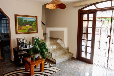 Sala de casa à venda com 3 quartos, 263m² em Vila Campesina, Osasco