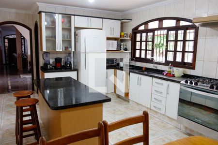 Cozinha de casa à venda com 3 quartos, 263m² em Vila Campesina, Osasco