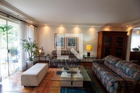 Apartamento à venda com 200m², 3 quartos e 2 vagasSala