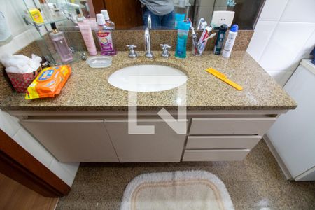 Apartamento à venda com 200m², 3 quartos e 2 vagasBanheiro