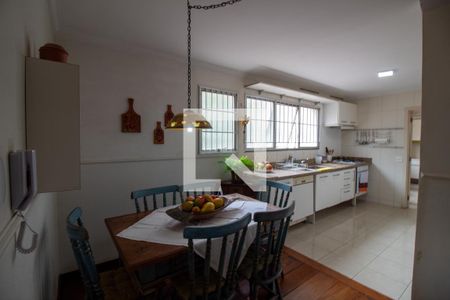 Apartamento à venda com 200m², 3 quartos e 2 vagasCopa