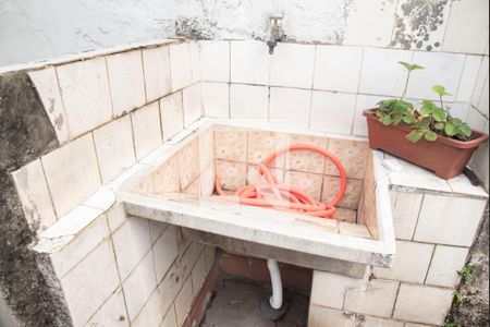 Casa de condomínio à venda com 200m², 3 quartos e 2 vagasCasa 2 - Área de Serviço