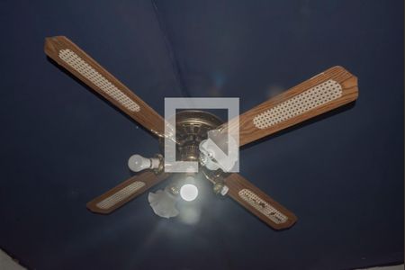 Casa de condomínio à venda com 200m², 3 quartos e 2 vagasCasa 2 - Quarto 