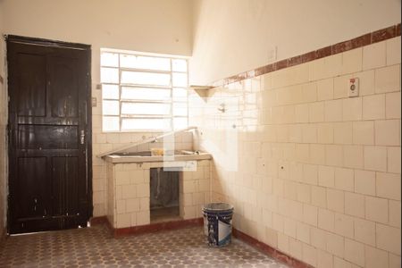 Casa de condomínio à venda com 200m², 3 quartos e 2 vagasCasa 1 - Cozinha