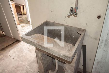 Casa de condomínio à venda com 200m², 3 quartos e 2 vagasCasa 1 - Área de Serviço