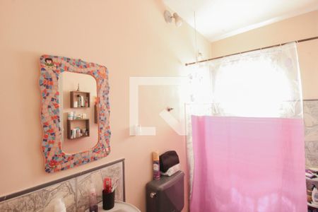 Casa à venda com 150m², 4 quartos e 1 vagaBanheiro da Suíte