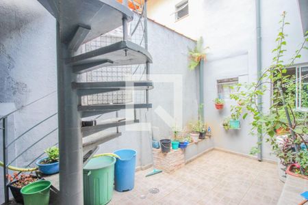 Casa à venda com 150m², 4 quartos e 1 vagaQuintal