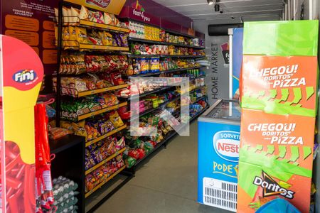 Apartamento à venda com 50m², 2 quartos e 1 vaga Apartamento à venda com 50m², 2 quartos e 1 vagaÁrea Comum - Mercadinho