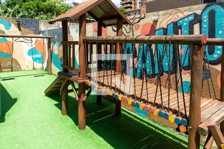 Apartamento à venda com 50m², 2 quartos e 1 vaga Apartamento à venda com 50m², 2 quartos e 1 vagaÁrea Comum - Parquinho