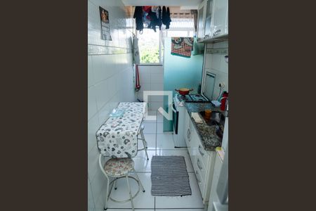 Apartamento à venda com 50m², 2 quartos e 1 vaga Apartamento à venda com 50m², 2 quartos e 1 vagaCozinha - Armários