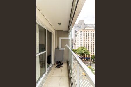 Varanda de kitnet/studio para alugar com 1 quarto, 32m² em Centro, São Paulo
