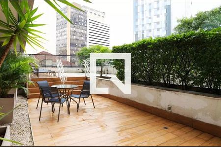 Studio à venda com 32m², 1 quarto e 1 vaga Studio à venda com 32m², 1 quarto e 1 vagaJardim