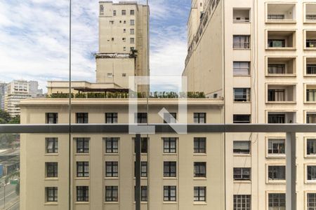Studio à venda com 32m², 1 quarto e 1 vagaVaranda