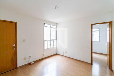 Sala  de apartamento para alugar com 2 quartos, 50m² em São João Batista, Belo Horizonte