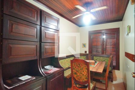 Casa à venda com 375m², 4 quartos e 2 vagasSala de Jantar 2