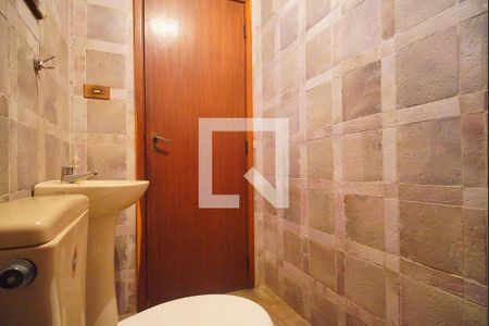 Casa à venda com 375m², 4 quartos e 2 vagasBanheiro 3