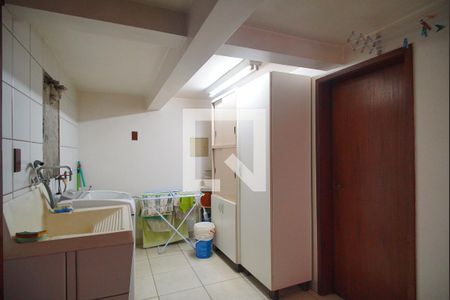 Casa à venda com 375m², 4 quartos e 2 vagasÁrea de Serviço