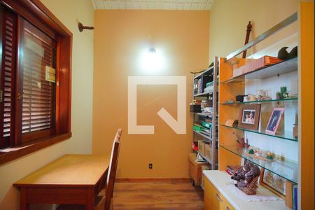 Casa à venda com 375m², 4 quartos e 2 vagasQuarto 2