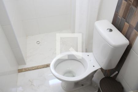 Apartamento para alugar com 85m², 2 quartos e 1 vagaBnaheiro da suite