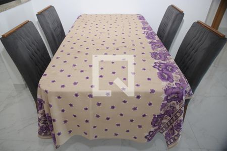 Detalhe da Sala de apartamento para alugar com 2 quartos, 85m² em Vila Assuncao, Praia Grande