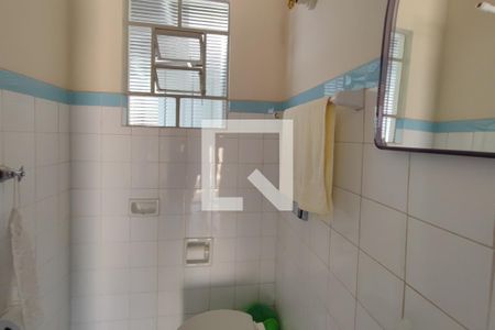 Casa à venda com 150m², 3 quartos e 3 vagasEdícula - Banheiro