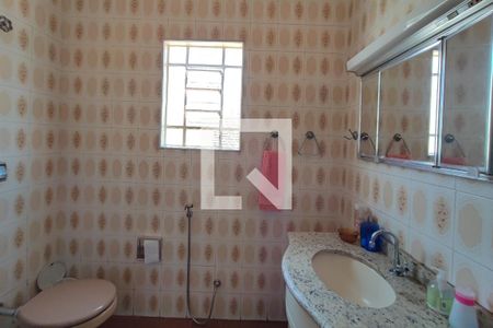 Casa à venda com 150m², 3 quartos e 3 vagasBanheiro