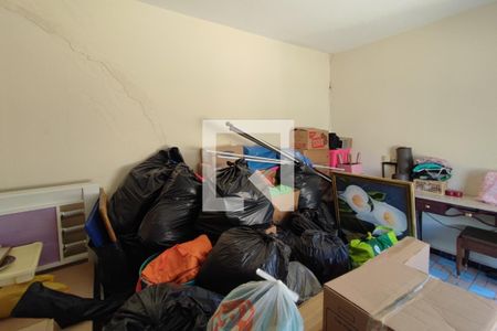 Casa à venda com 150m², 3 quartos e 3 vagasEdícula - Sala