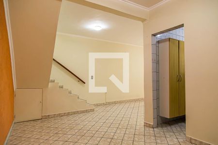 Sala de casa para alugar com 2 quartos, 115m² em Vila Campestre, São Paulo