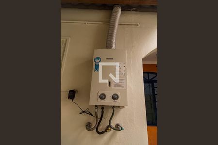 Casa para alugar com 115m², 2 quartos e 1 vagaÁrea de Serviço - Aquecedor