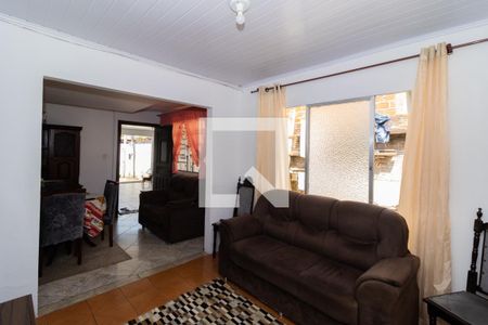Sala 2 de casa à venda com 2 quartos, 140m² em Olaria, Canoas