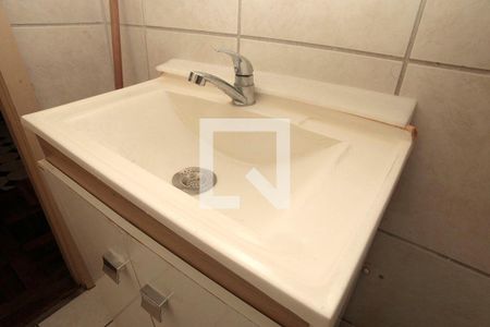 Apartamento para alugar com 64m², 2 quartos e sem vagaBanheiro