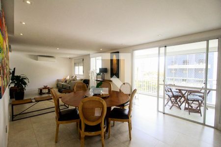 Sala de apartamento à venda com 3 quartos, 150m² em Indianópolis, São Paulo
