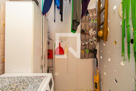 Apartamento à venda com 110m², 2 quartos e sem vaga Apartamento à venda com 110m², 2 quartos e sem vagaÁrea de Serviço