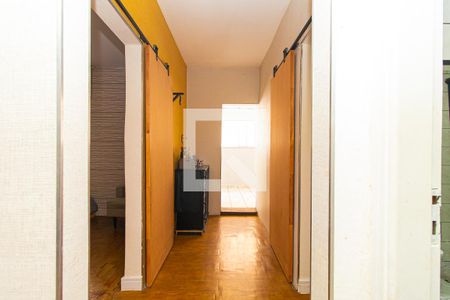 Corredor de apartamento à venda com 2 quartos, 110m² em Bela Vista, São Paulo