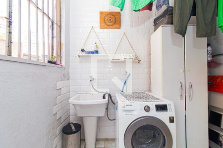 Apartamento à venda com 110m², 2 quartos e sem vaga Apartamento à venda com 110m², 2 quartos e sem vagaÁrea de Serviço