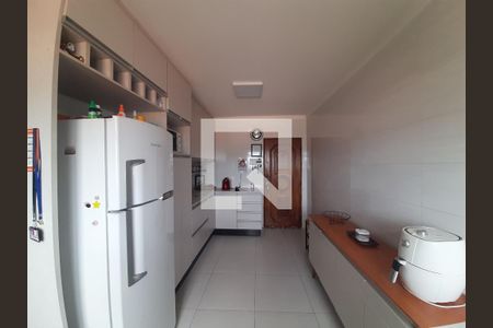 Apartamento para alugar com 122m², 3 quartos e 1 vagaCozinha