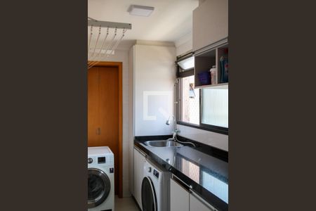 Apartamento para alugar com 122m², 3 quartos e 1 vagaÁrea de Serviço