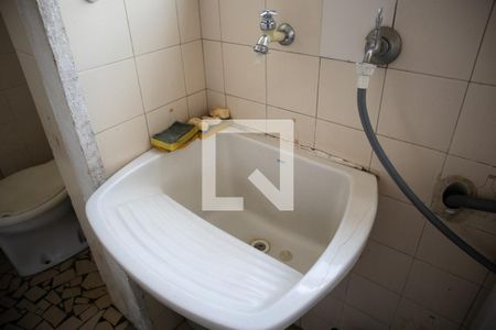 Apartamento à venda com 70m², 2 quartos e 1 vagaÁrea de Serviço