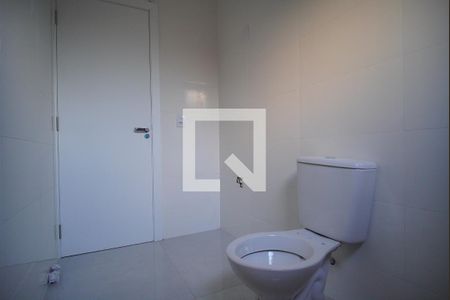 Casa à venda com 104m², 2 quartos e 1 vaga Casa à venda com 104m², 2 quartos e 1 vagaBanheiro