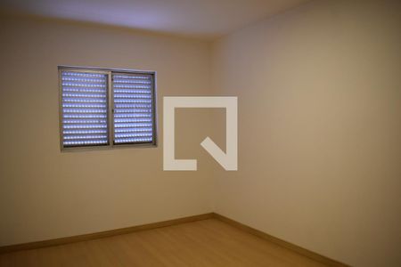 Quarto 2 de casa para alugar com 3 quartos, 90m² em Xaxim, Curitiba